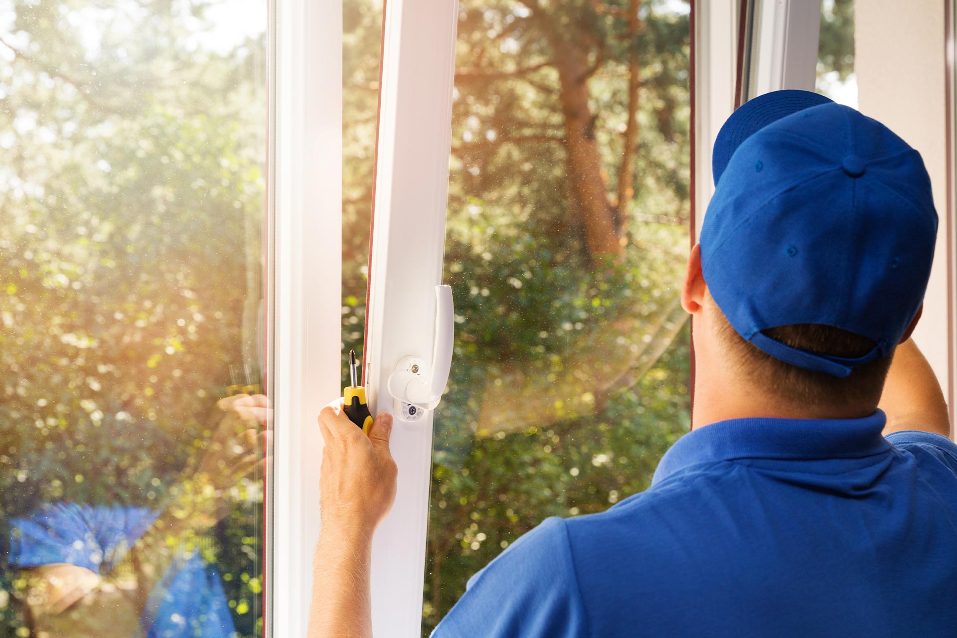 Tips for handling broken window glass